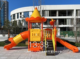 南京市留右中学广场项目